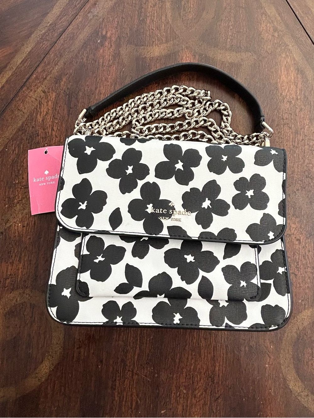 Kate Spade NWT Boho Black & White Remi Graphic Blooms Flap Chain Crossbody Bag